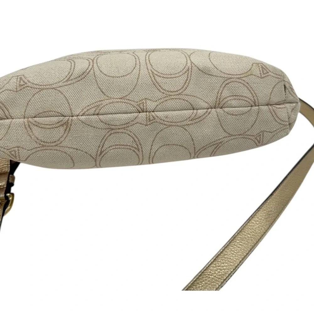 Coach vintage penelope
